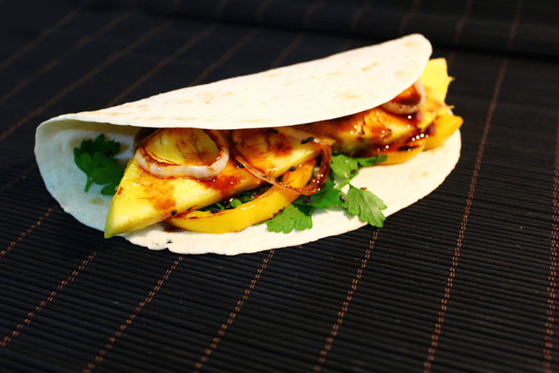 healthy-grilled-chicken-pineapple-teriyaki-wraps-02