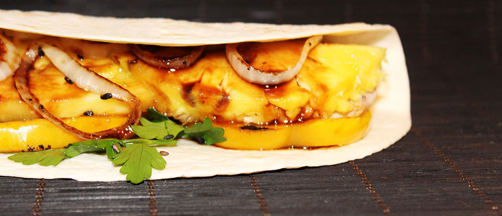 healthy-grilled-chicken-pineapple-teriyaki-wraps-06