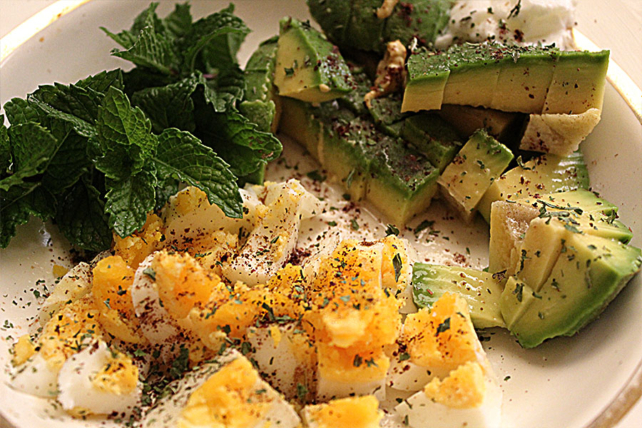 avocado-breakfast-salad-003